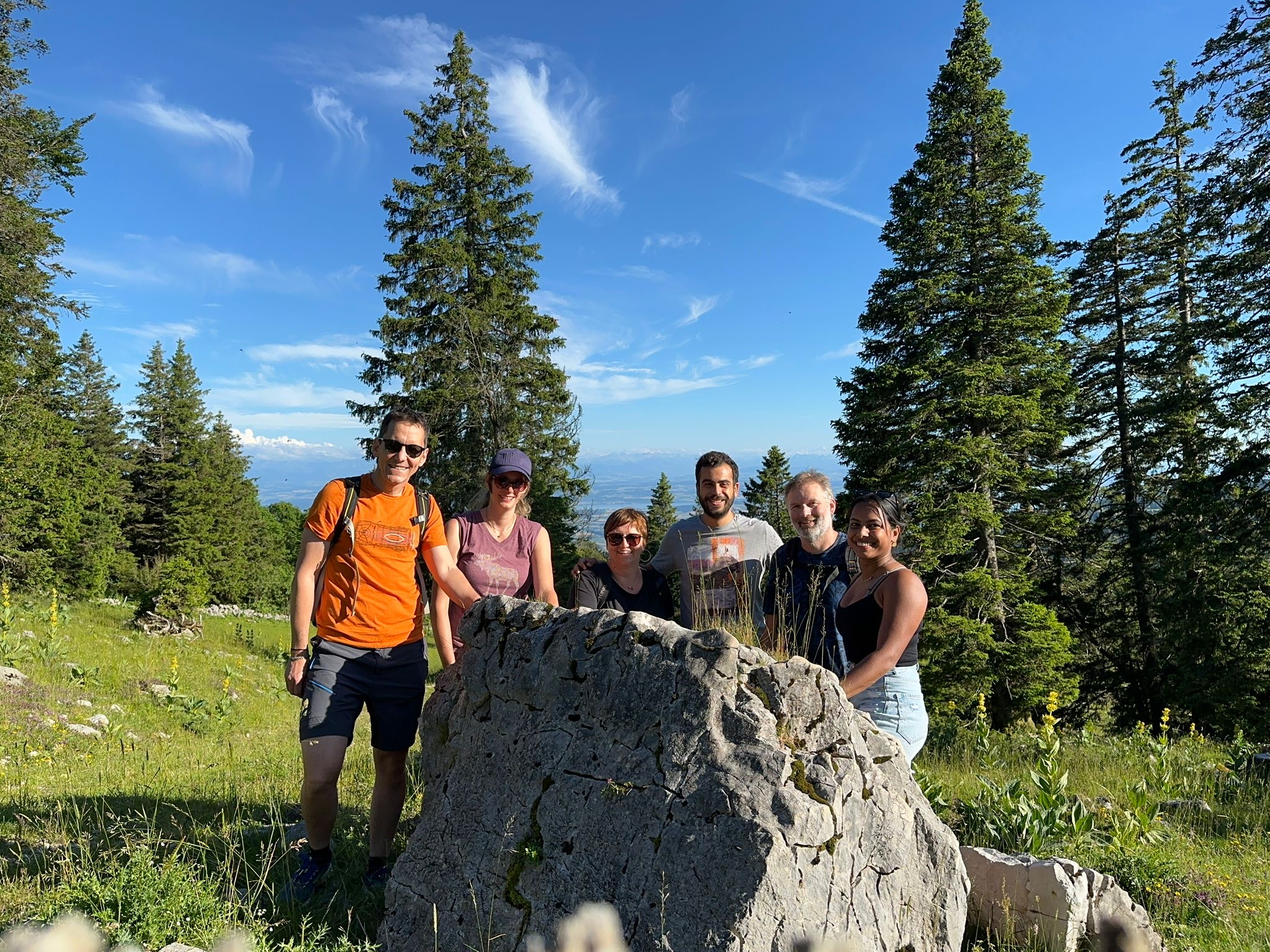 1b6c6b98-e0e5-4903-a81f-1b60db6b3a55 1b6c6b98-e0e5-4903-a81f-1b60db6b3a55